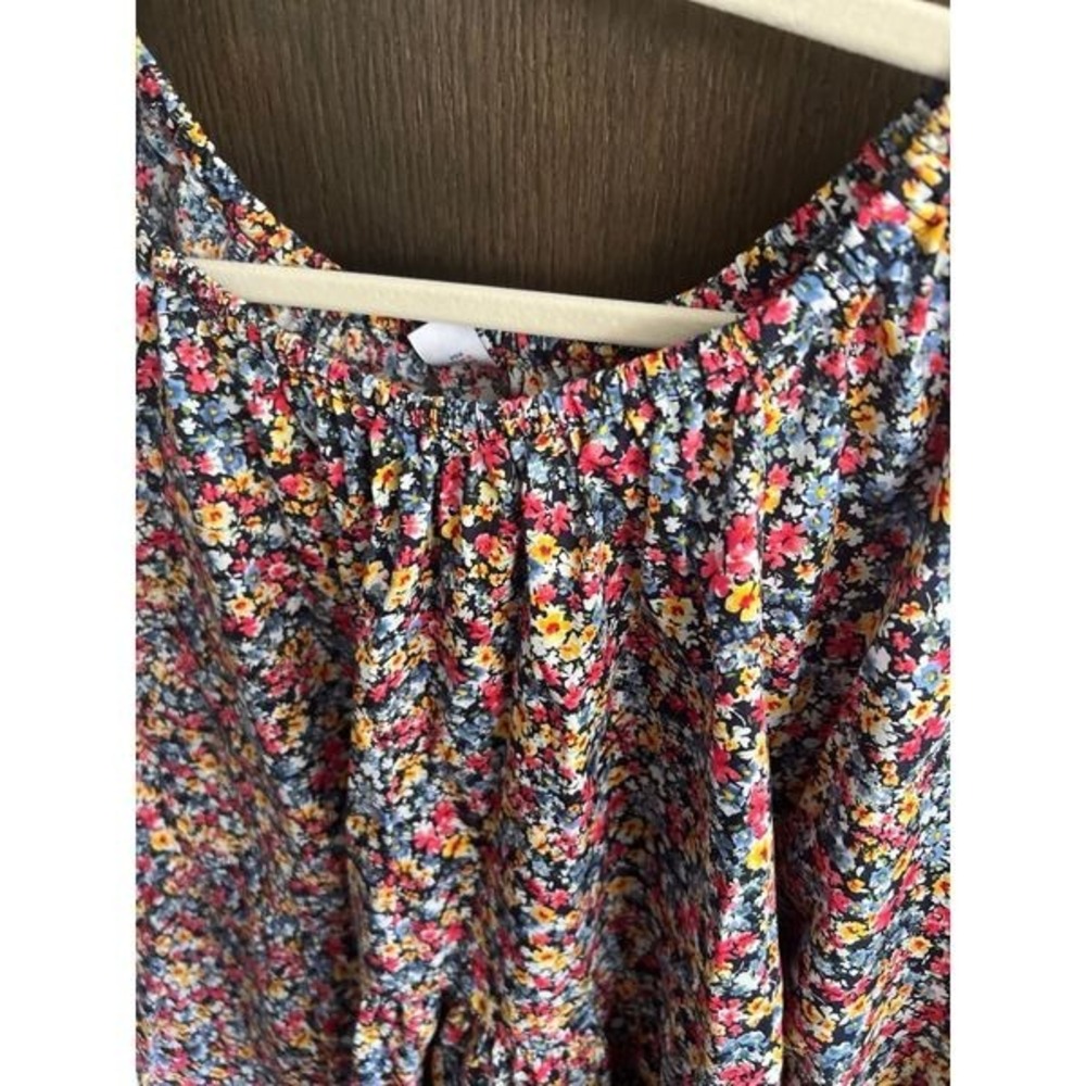 Old navy smocked peplum blouse size 3XL - Picture 3 of 3